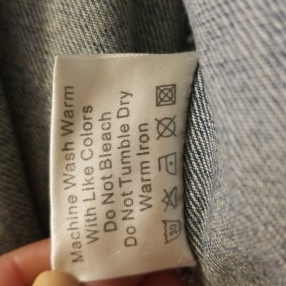 L&B Blue Jean Denim Sleeveless Distressed Vest Jacket Size Large - Picture 11 of 12